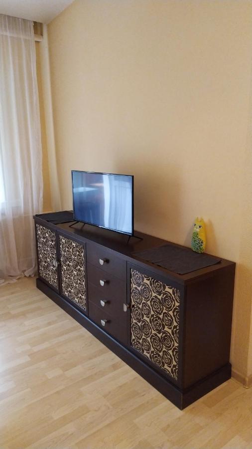 Three Bedroom Stepana Bandery Street Riwne Zimmer foto